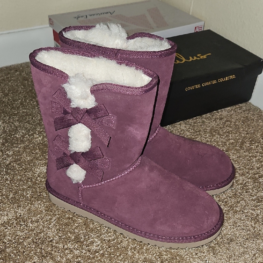 Purple Koolaburra By UGG Size 8
